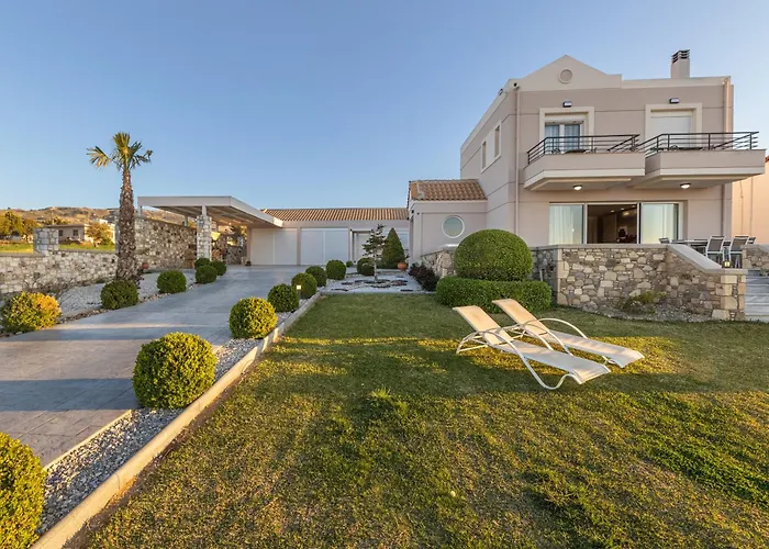 Alkis Dream With Jacuzzi Villa