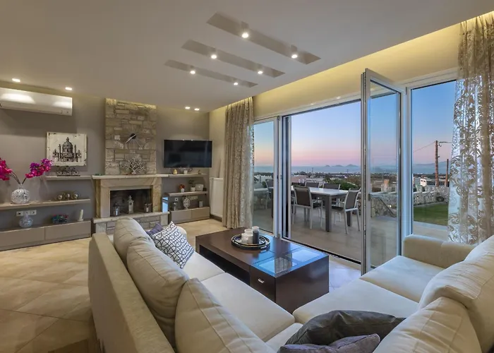 Villa Alkis Dream With Jacuzzi *