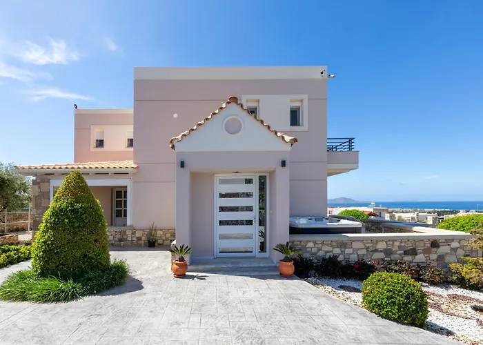 Villa Alkis Dream With Jacuzzi *